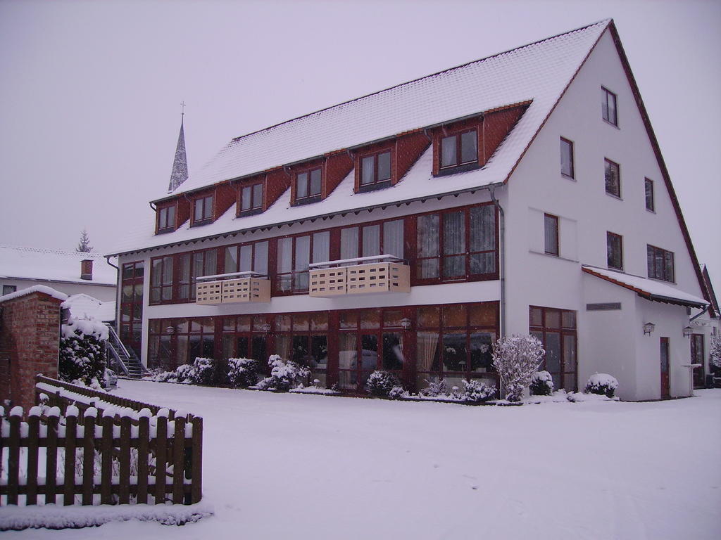 Hotel Zur Erholung Brochthausen Eksteriør billede